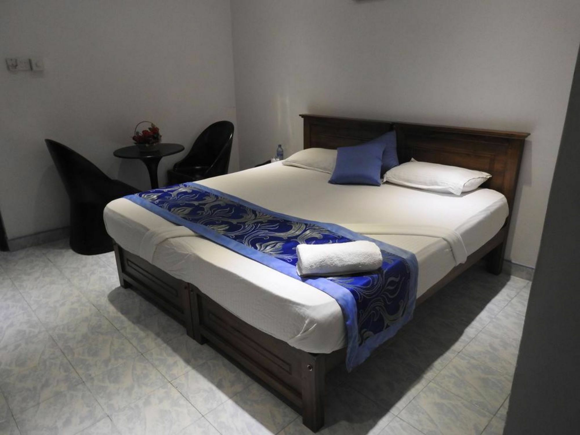 Oak Wood Inn Kandy Zewnętrze zdjęcie